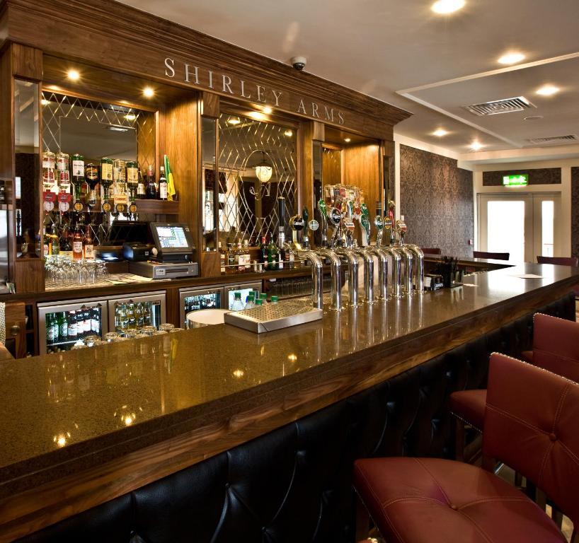 The Shirley Arms Hotel Carrickmacross Exterior foto